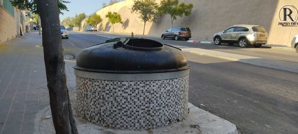 פח מוטמן ללא מכסה